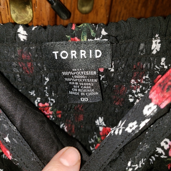 Torrid rose tank top size 00 - Picture 4 of 4
